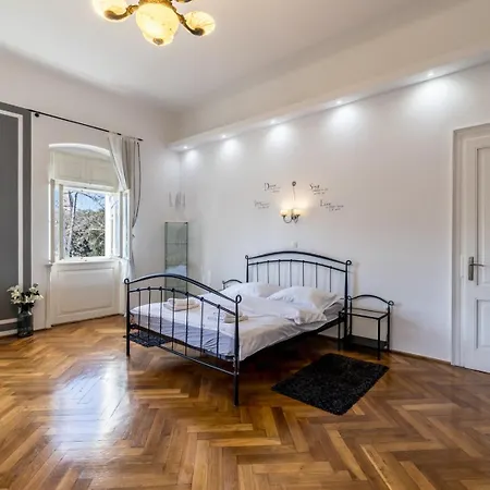 Heritage Old Town - 3 Appartement *